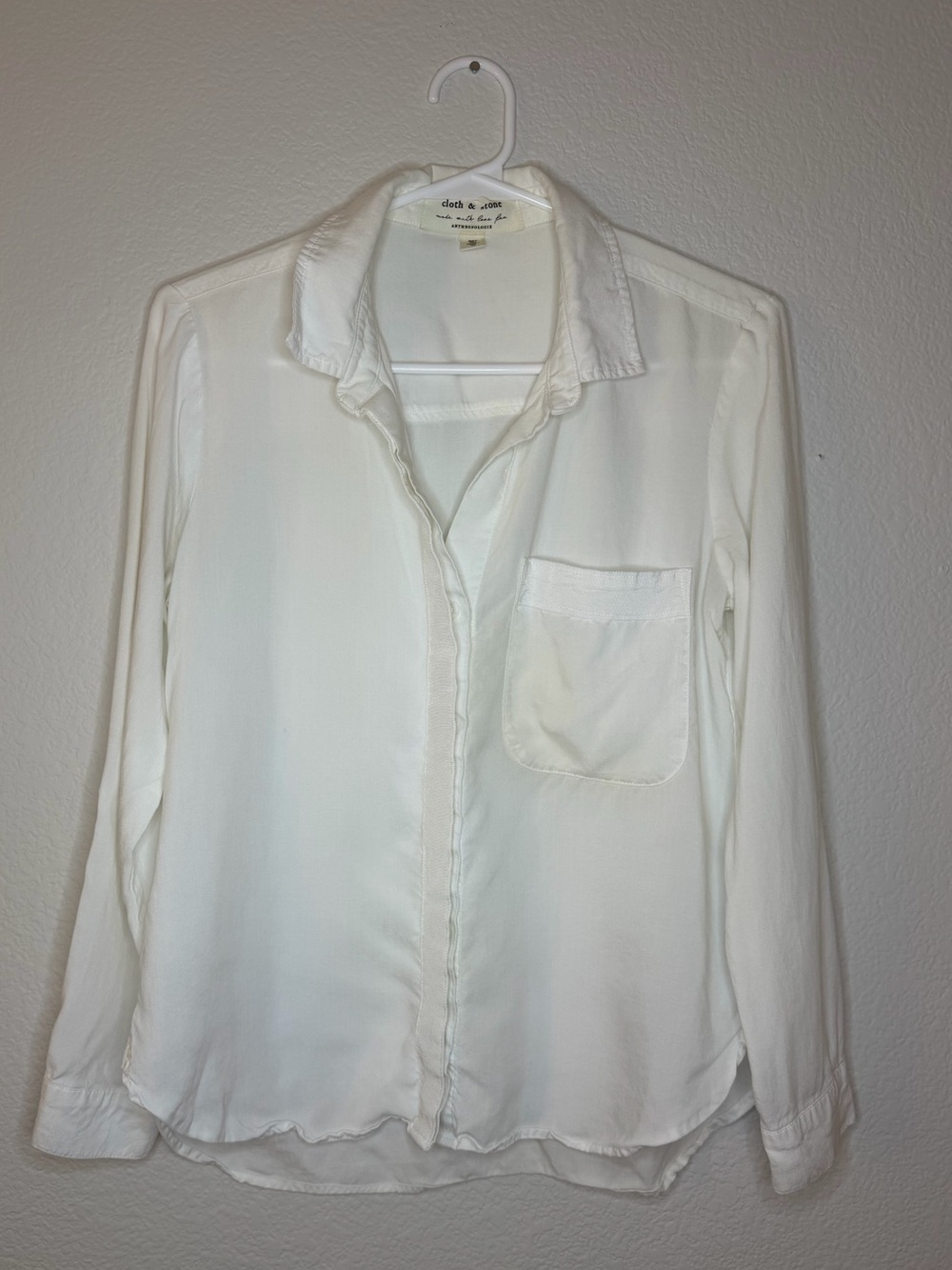Cloth & Stone Anthropologie Button Down White Shirt XS Petite